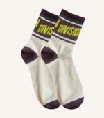 Descubre nuestras calcetas de comodidad máxima, diseñadas para brindarte una sensación de suavidad y confort en cada paso.