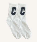 Descubre nuestras calcetas de comodidad máxima, diseñadas para brindarte una sensación de suavidad y confort en cada paso.