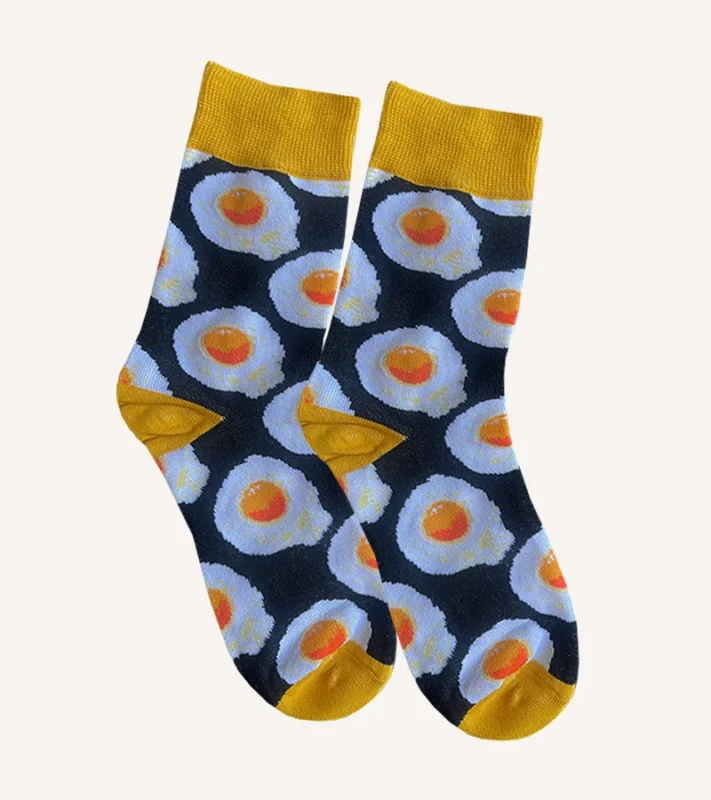 Descubre nuestras calcetas de comodidad máxima, diseñadas para brindarte una sensación de suavidad y confort en cada paso.